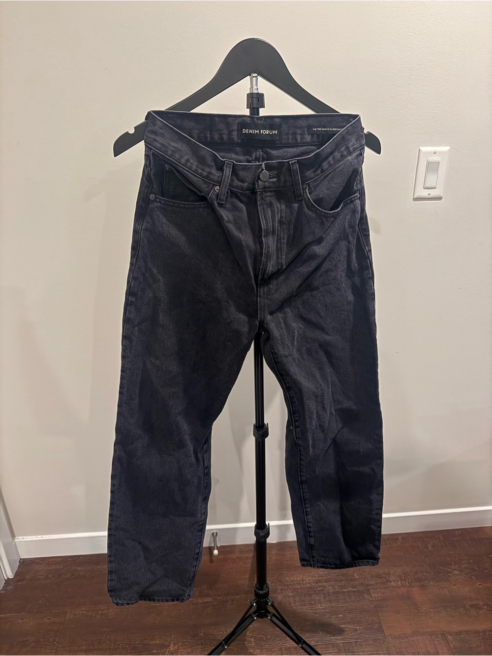 Denim Forum Men's Relaxed Black Jeans